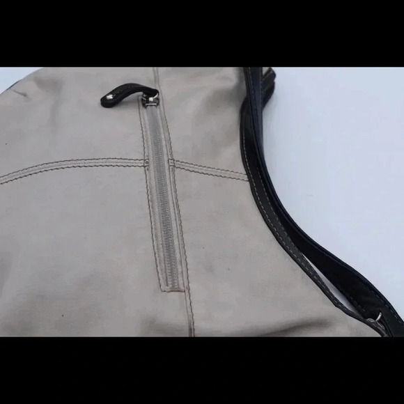 Tignanello leather cross body bag - Picture 5 of 8